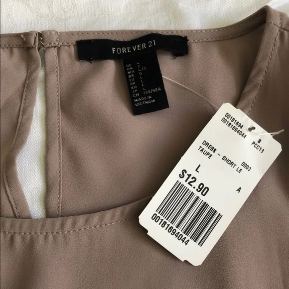 NEW Flowy Dress - Picture 3 of 3